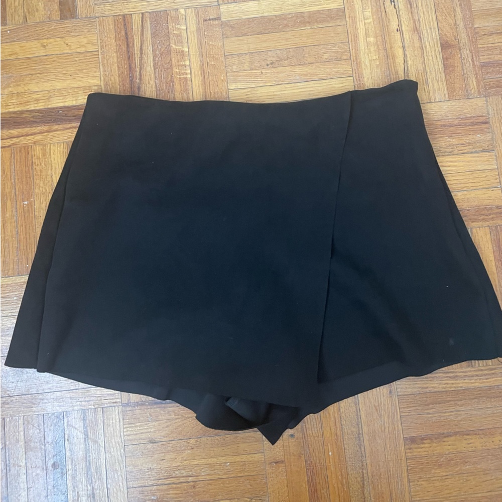 skort